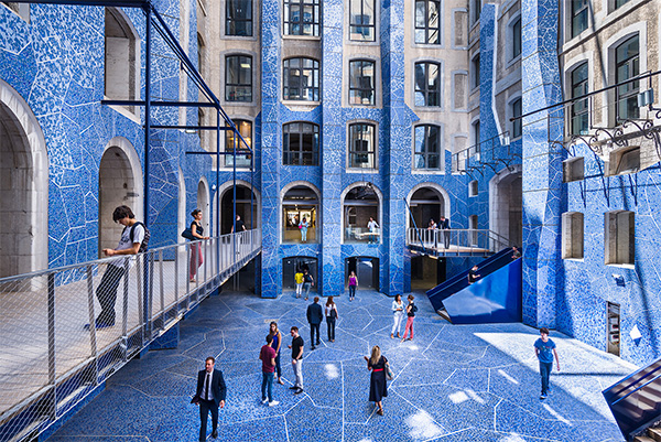 LesDocksVillage_PlaceduPort_YannBouvier