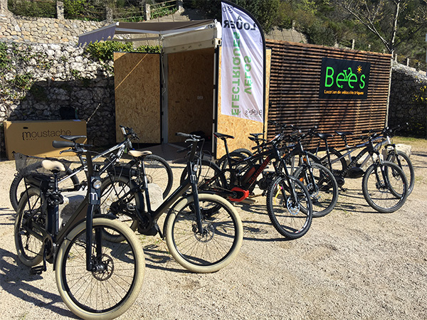 Station-de-location-de-vélos-électriques-Vauvenargues