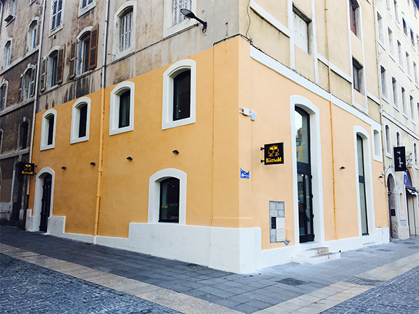 Bar-a-bieres_Marseille_Les-BerThoM_Lovespots_02